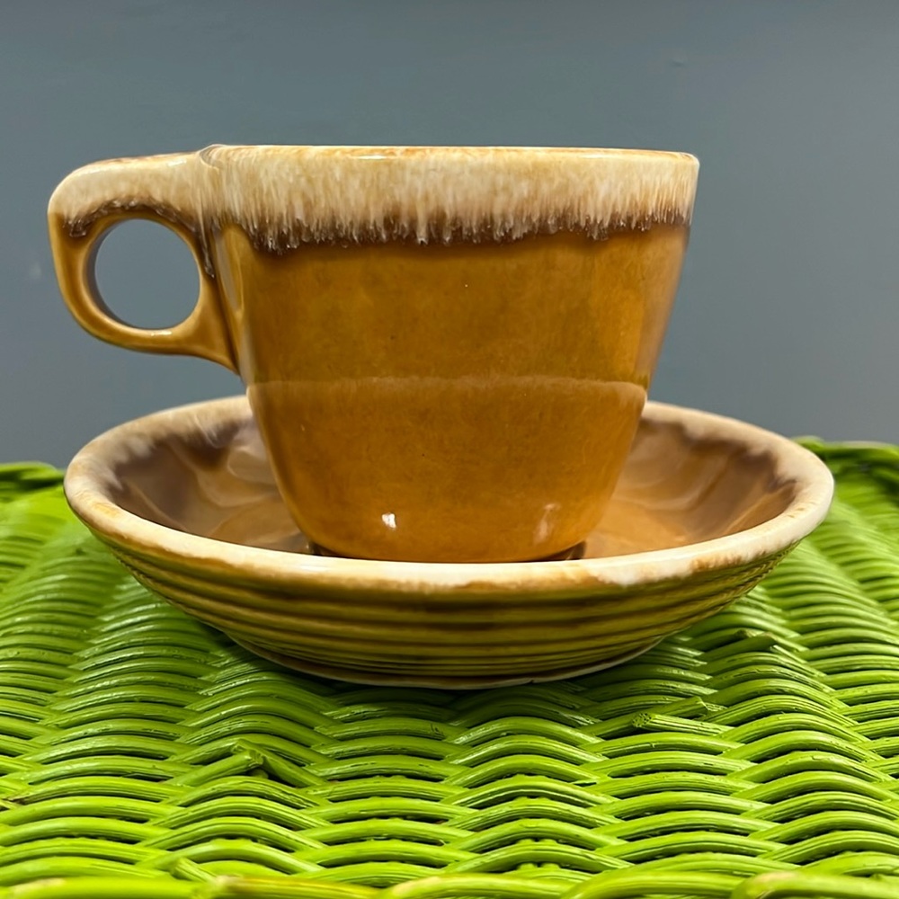 Hull Teacup and Saucer Creston Butterscotch Color Coffee Cup Mug Dripware